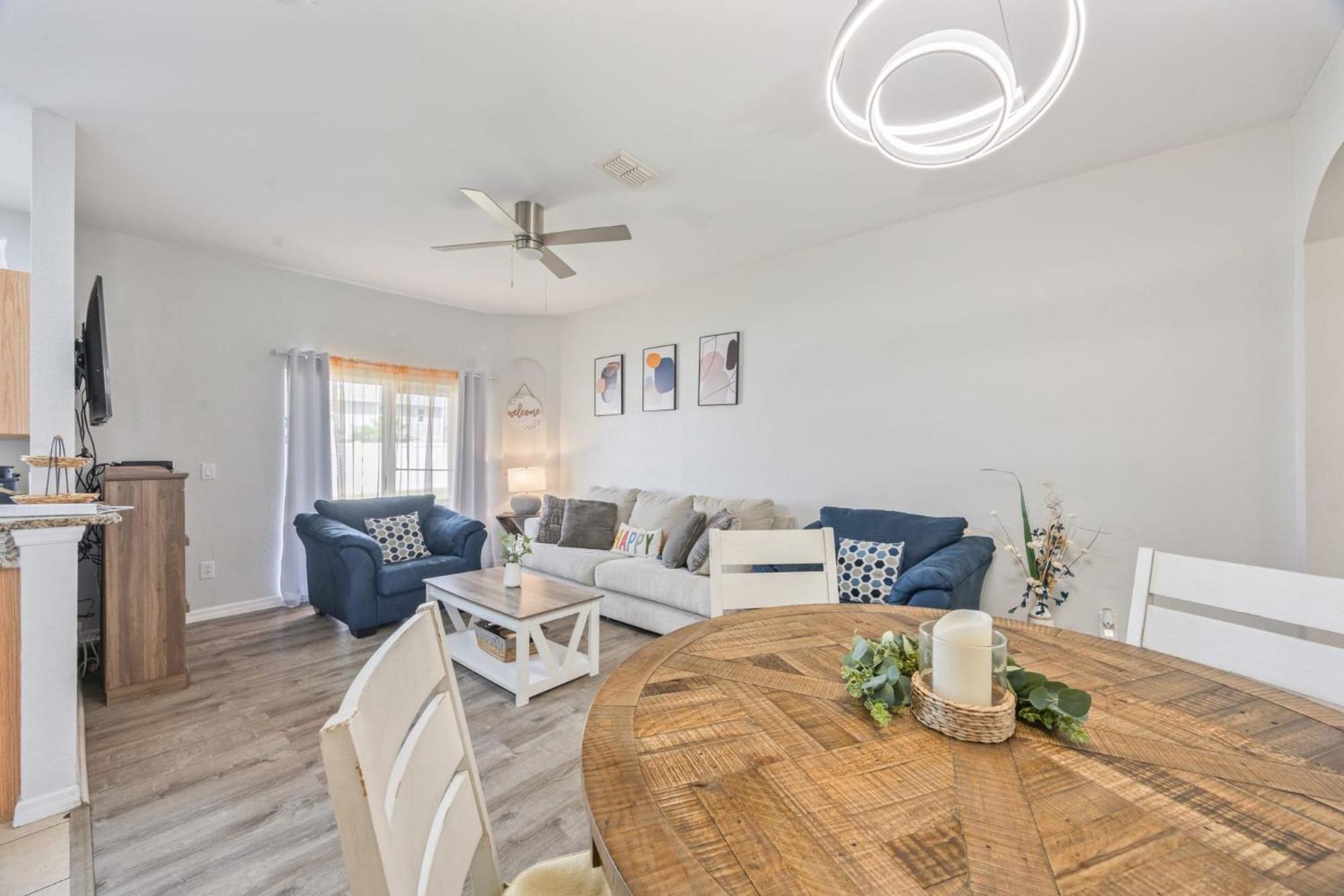 Cozy Stylish Townhome 达文波特 外观 照片